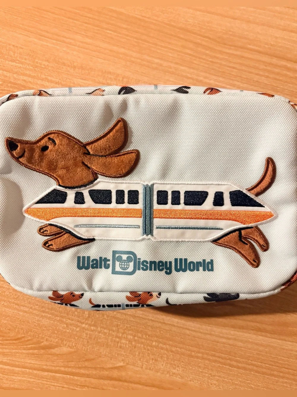 2026 Disney Parks WDW Monorail Wiener Dog Dachshund Hip Belt Bag Brand New NWT